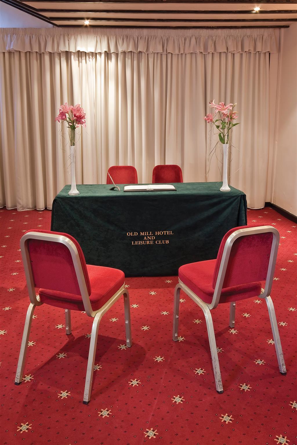 Bury Ramsbottom Old Mill Hotel And Leisure Club Kinh doanh bức ảnh
