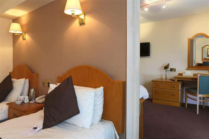 Bury Ramsbottom Old Mill Hotel And Leisure Club Ngoại thất bức ảnh